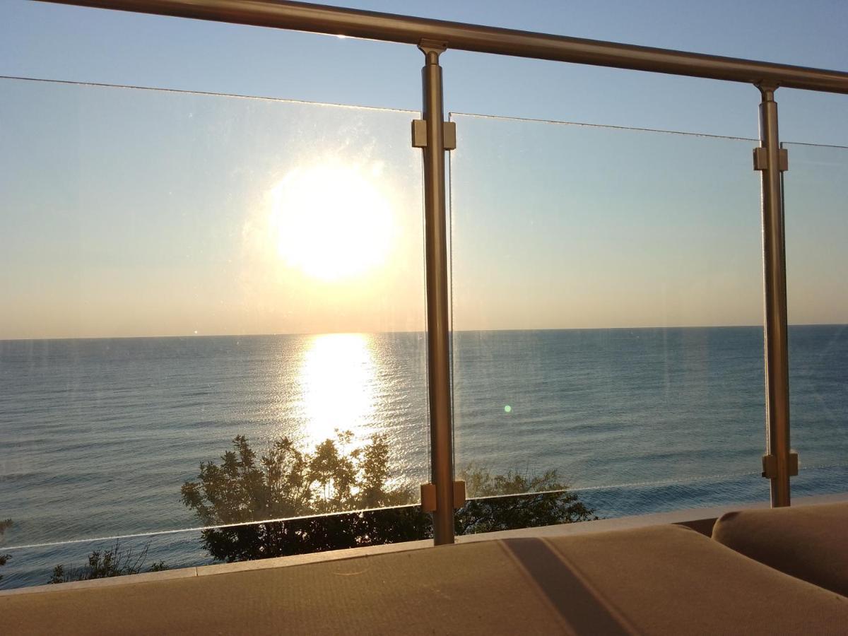 Silver Beach B16 เบียลา ภายนอก รูปภาพ